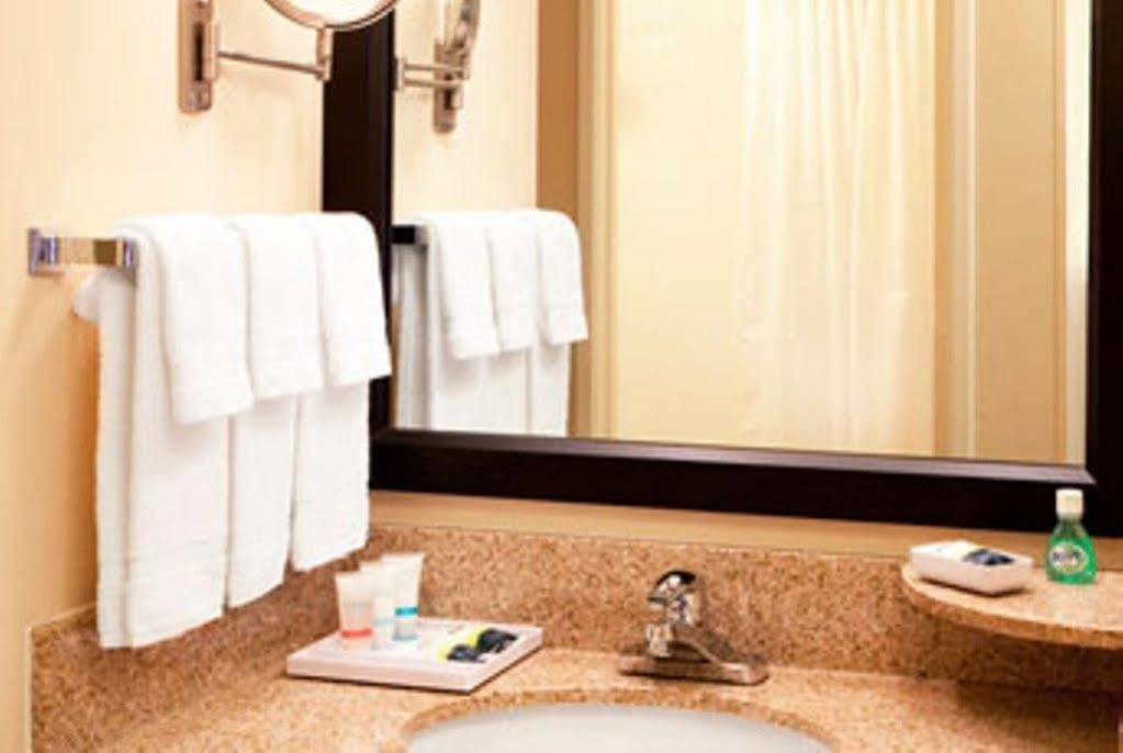 אמריוויל Four Points By Sheraton - San Francisco Bay Bridge מראה חיצוני תמונה